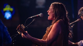 Kelley Mickwee "Verge of Tears" LIVE on The Texas Music Scene