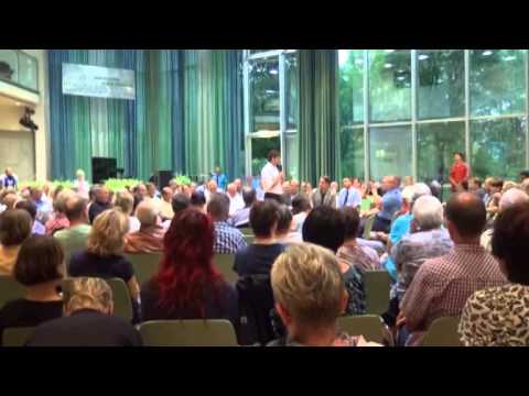 Einwohnerversammlung zum zweiten Asylbewerberheim - ELSTERWELLE