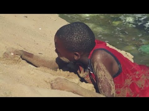 NSIZWA (2019) - Short film - Canon IXUS 185