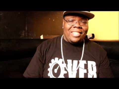 RIP THE MIC LIVE WITH DJ DARKNESS @ ELM STREET BAR LIVE