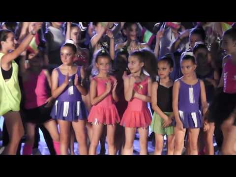 Festival Mabel fin de curso 2016, Final con María Año y Noa Ros