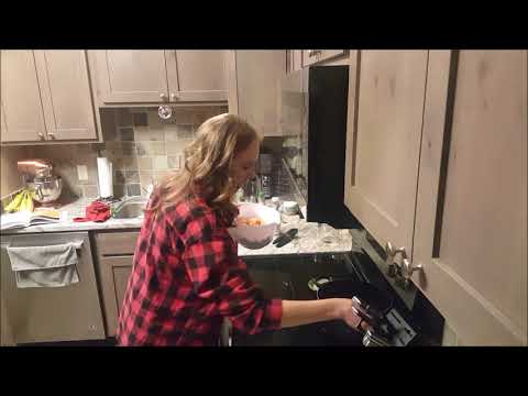 download lagu mp3 mp4 Aip Pork Tenderloin, download lagu Aip Pork Tenderloin gratis, unduh video klip Aip Pork Tenderloin