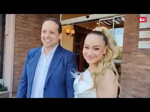 "VIŠE SAM BIO ZA MUŠKO" Pevač i njegova 15 godina mlađa žena proslavili ćerki rođendan