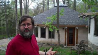 preview picture of video 'VT Solar Round House Built for Sustainability'