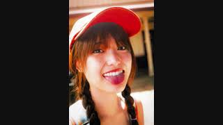 乃木坂46 松村沙友理　1st写真集「意外っていうか、前から可愛いと思ってた」で魅せた水着姿やランジェリー姿、話題になったTバック姿、生ヘソなど、刺激的な画像をお届け！MatsumuraSayuri