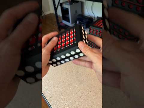 Assembling the Really Annoying Gift Box #3dprinted #prankgift