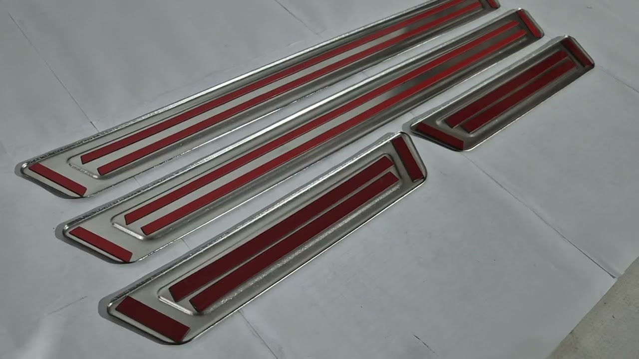 Універсальні накладки на пороги Volkswagen V-1 (4 шт., нерж) Video 1