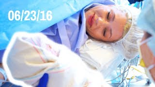 BIRTH VIDEO OF BABY TWINS TAYTUM AND OAKLEY (EMOTIONAL) BIRTH VIDEO OF BABY TWINS TAYTUM AND OAKLEY (EMOTIONAL)