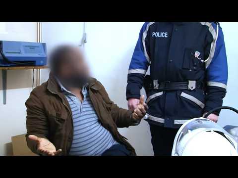 Scams and Frauds in Saint-Denis | He's screwed...