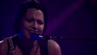 Evanescence - Breathe No More (Live in Paris 2004) [Anywhere But Home DvD] {4k Remastered}