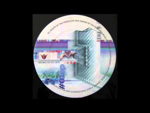 Buzz Fuzz - Dreamteam = Back