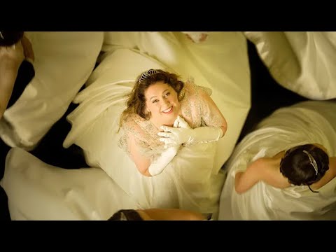 THE DEB ｜ Official Trailer ｜ In Cinemas January 15 Rebel Wilson's Aussie Popular Girl Musical