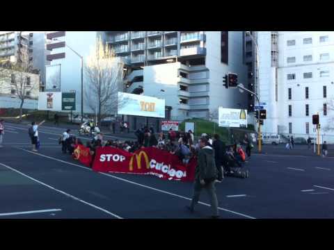 'We are the University' - Protesters Block Intersection of Mayoral Drive & Vincent Street