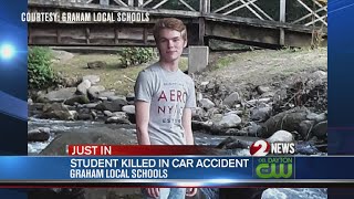 Graham HS student killed in crash