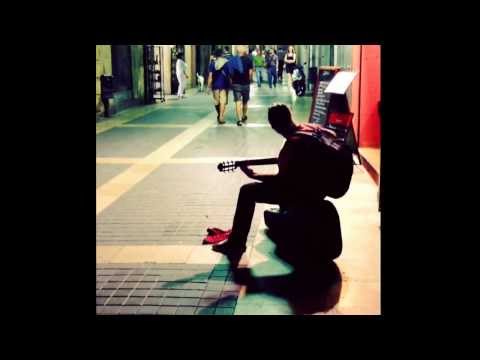 Rolling Stones (i can't get no) Satisfacrion busker in Tarragona Spain