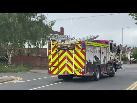 ￼(rare)￼Peaks Lane fire station triple turnout 