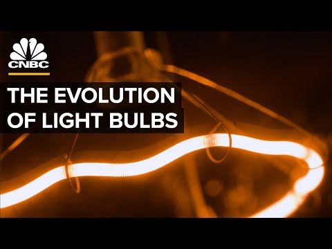 image-Did Thomas Edison really invent the lightbulb? 