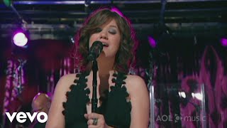 Kelly Clarkson - Maybe (Sessions @ AOL 2007)