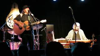 Kevn Kinney & Peter Buck - Macdougal Blues -partial-