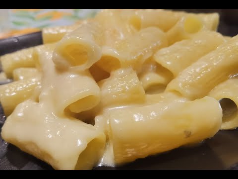 PASTA AI 4 FORMAGGI RICETTA, come fare la pasta al formaggio cremosa con #videoricetteinsieme