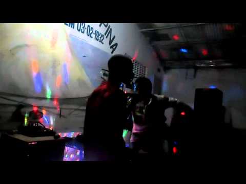 Mc Kebrek e Cleiton Ramos - (Mc vertinho )Passinho do Reggae - AO VIVO 2014