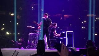 Muse - Dig Down (Acoustic Gospel Version) - Live in Philadelphia, PA 4/7/19