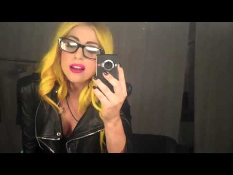 Saludos de LADY GAGA a MAXITALENTO 2013 de MAXIMA103.3 y SONFONIC