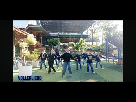 Joget Viral KDM-Bapak Aing (Dj Remix Haruskah Aku Mati) Senam Kreasi Voller Liebe