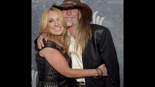 Lee Ann Womack ~ An Empty Glass