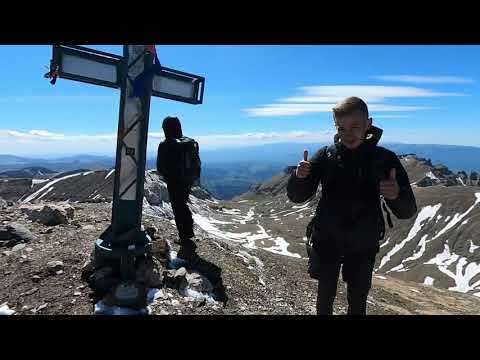 Cabana Mălăiești, Padina Crucii Vârful Omu