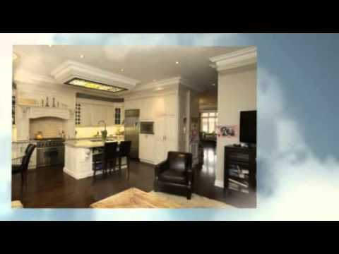 318 Douglas Ave,Toronto