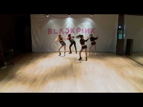 Rare video of BLACKPINK dancing FOREVER YOUNG but with a different cheography