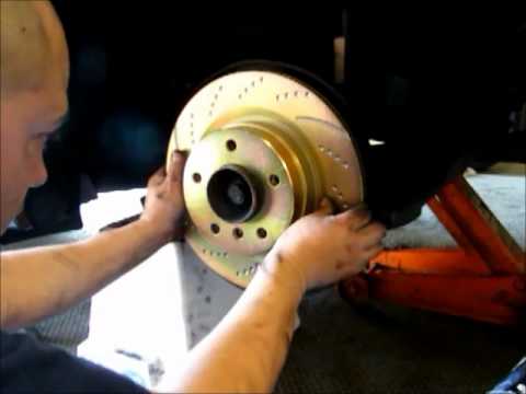 E90 Rear Brake Rotor Install - Upgrade