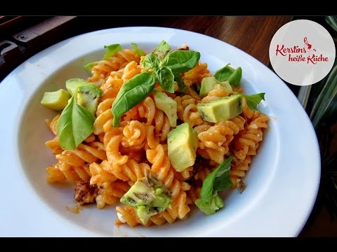download lagu mp3 mp4 Chorizo And Avocado Pasta, download lagu Chorizo And Avocado Pasta gratis, unduh video klip Chorizo And Avocado Pasta