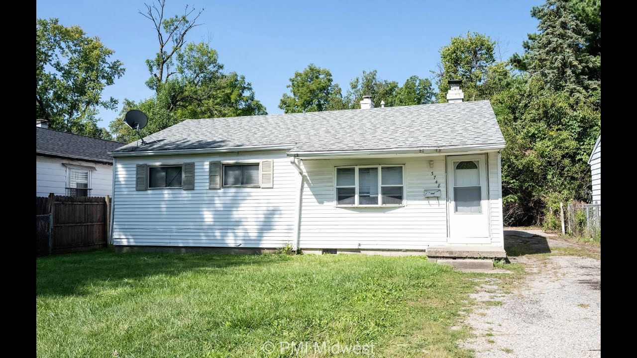 Video Tour Thumbnail