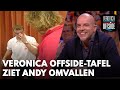 Veronica Offside-tafel ziet Andy omvallen tijdens interview: ‘Ik heb dit nog nooit gezien’