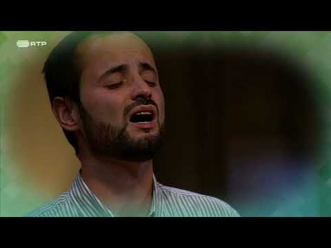 Luis Caeiro  - Estranha forma de vida