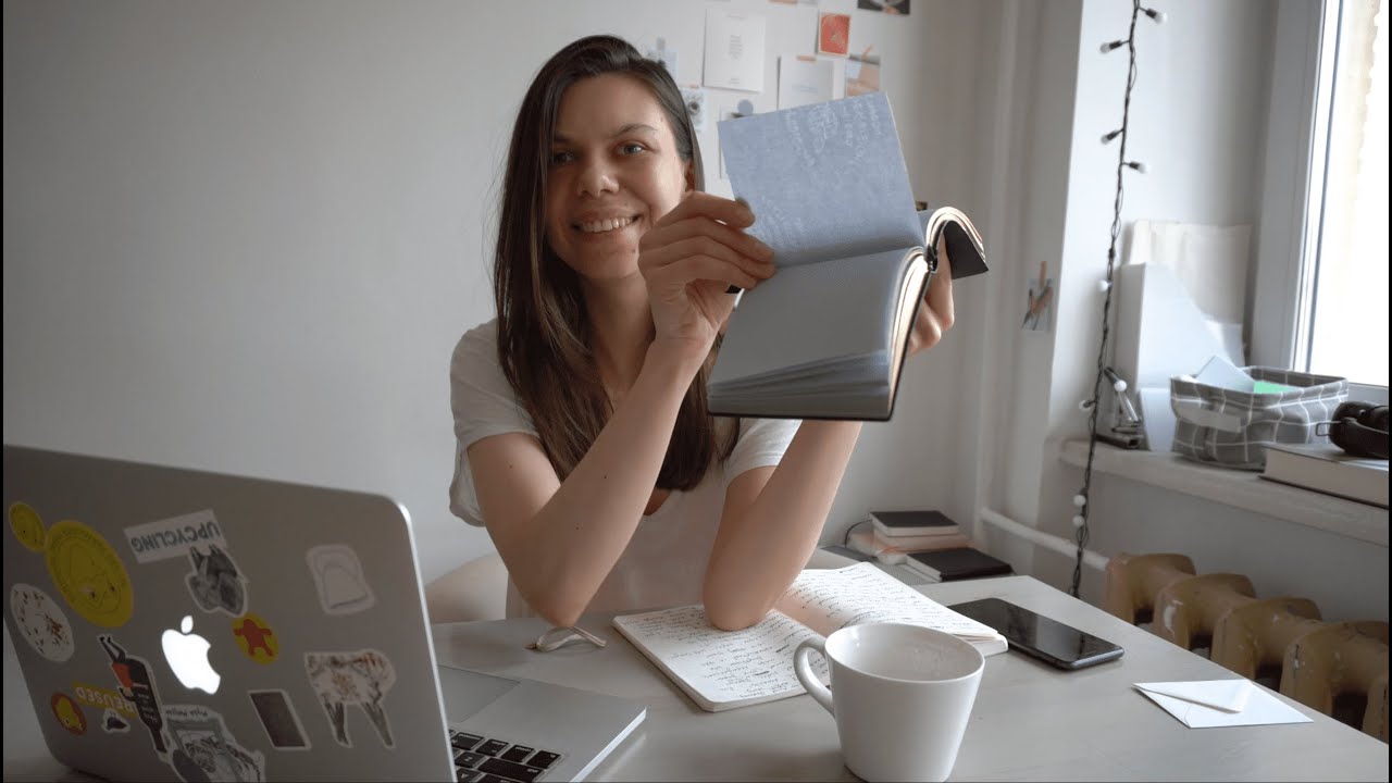 Smythson notebooks in movies, dramas and my heart 😁