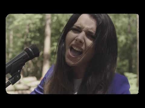 Bella Estelle - Mr Puppeteer (Official Video)