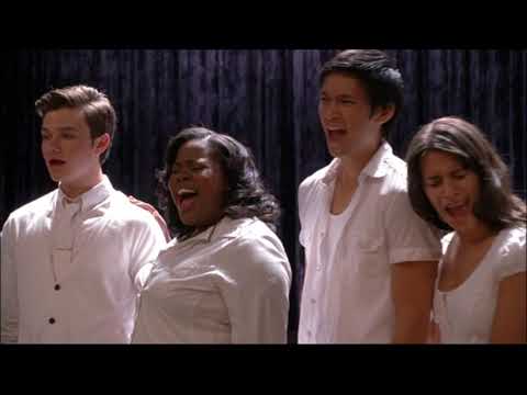 Glee - One of Us (Full Performance) 2x03