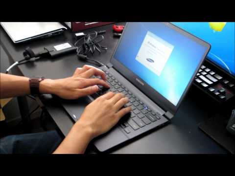 Samsung Series 9 notebook - Unboxing and First Boot
