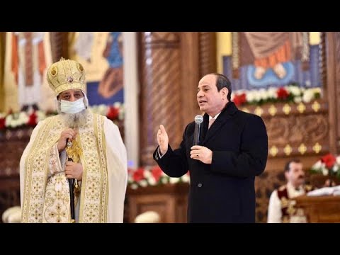فيديو السيسي يشارك الأقباط في مصر الاحتفالات بعيد الميلاد في كاتدرائية ميلاد المسيح في القاهرة