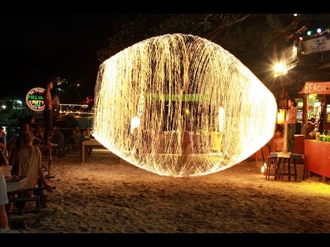download lagu mp3 mp4 Luna Llena Koh Phangan, download lagu Luna Llena Koh Phangan gratis, unduh video klip Luna Llena Koh Phangan