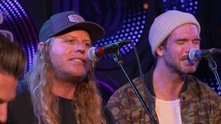 The Dirty Heads Perform &quot;Celebrate&quot; With Kyle From The Unlikely Candidates