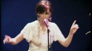 Jennifer Love Hewitt - Hey Everybody (Acoustic Live)