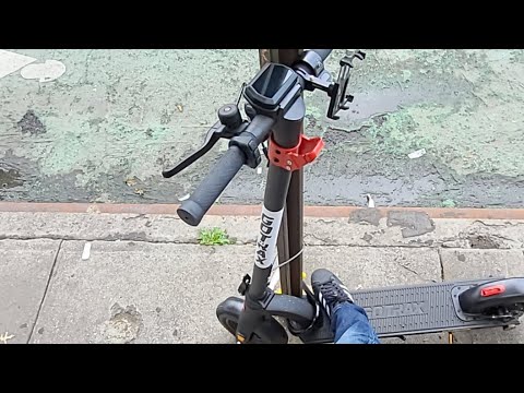 NYC eScooter 2 (Crash at 12:11)