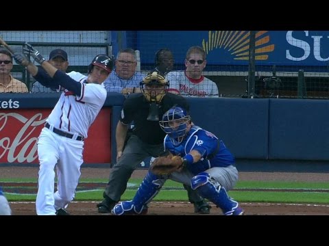 CHC@ATL: K. Johnson bringt Braves mit Single früh in Führung