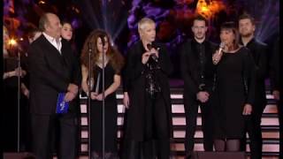 Annie Lennox 02 Angels From The Realms Of Glory + Speech - Concerto di Natale in Vaticano 2017
