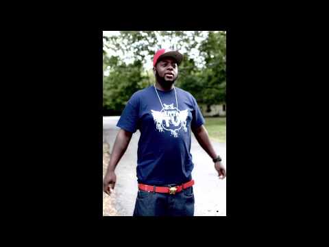 Jucilee Feat. Eside Shawty - Creepin With That Sack