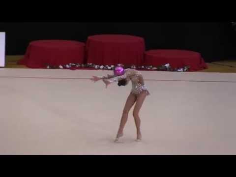 Janika Vartlaan ball